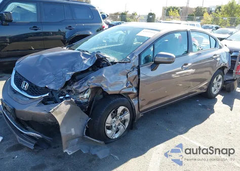 2015 Honda Civic Lx z USA, uszkodzony, nr VIN 19XFB2F56FE701080